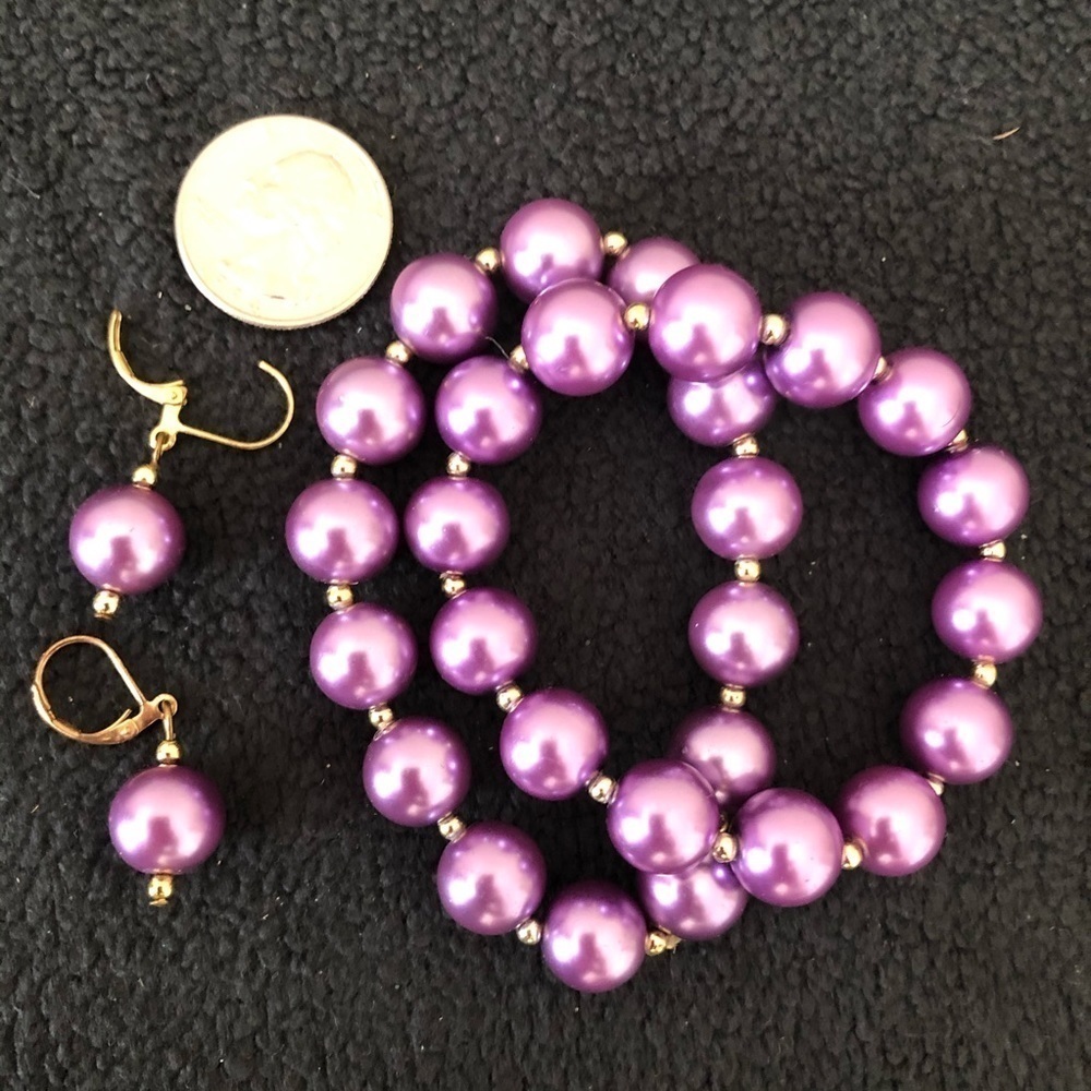 Two Pearl Stretch Bracelets and Fishhook Earrings